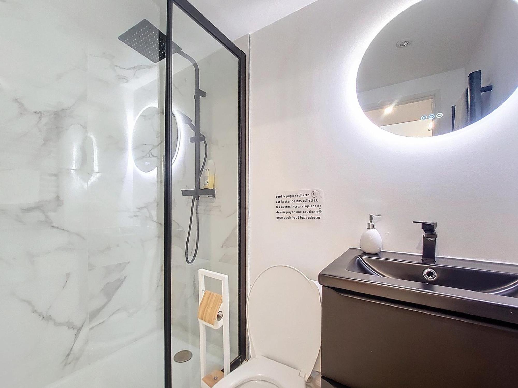 מונפלייה Confort Climatise Et Suite Privee En Sousplex מראה חיצוני תמונה